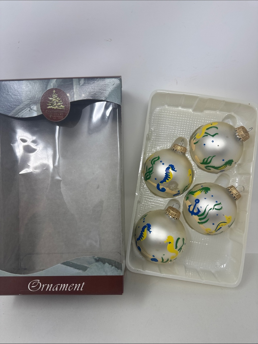 ENCHANTED FOREST 4 CHRISTMAS TREE ORNAMENTS COASTAL SEAHORSE OCEAN NAUTICAL